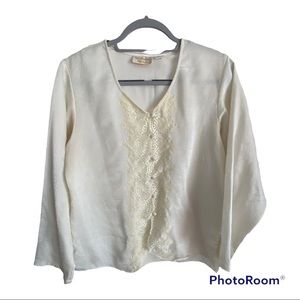 Victoria’s Secret Gold Label Vintage Cream/Ivory button down top size sm